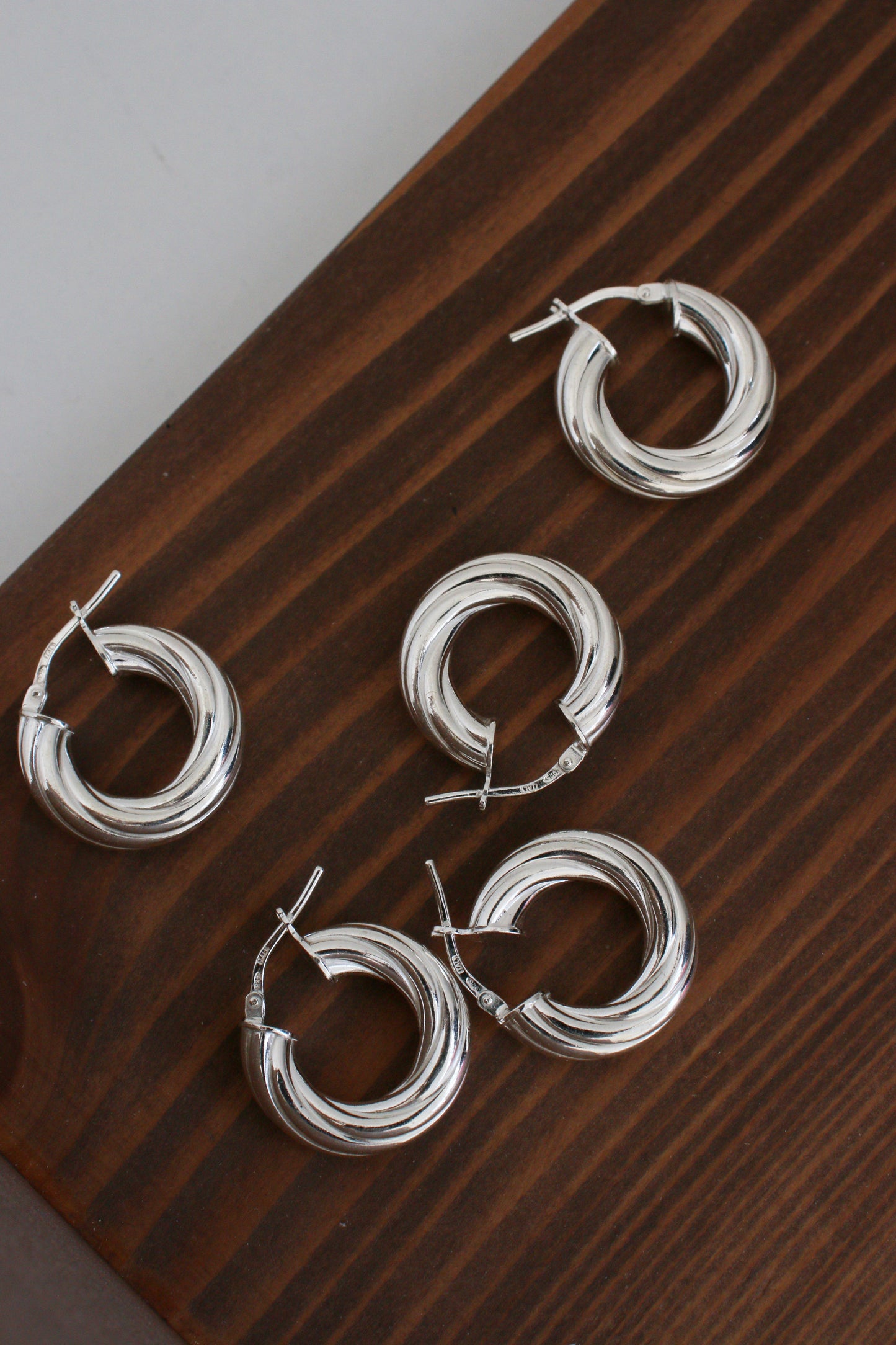 Spiral hoop earrings