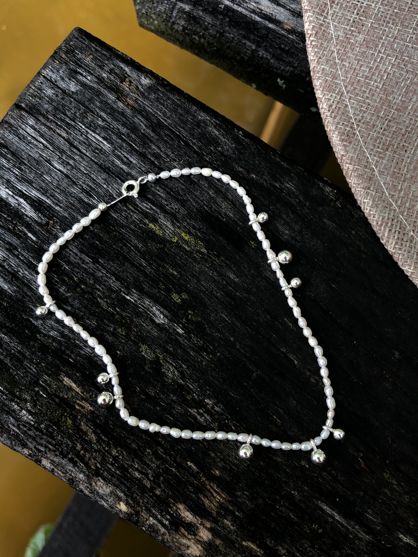 Anklet with silver drops