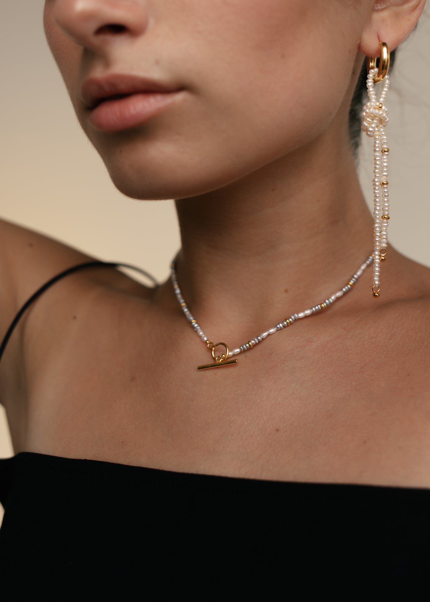 Assymetrical earrings "Knot"
