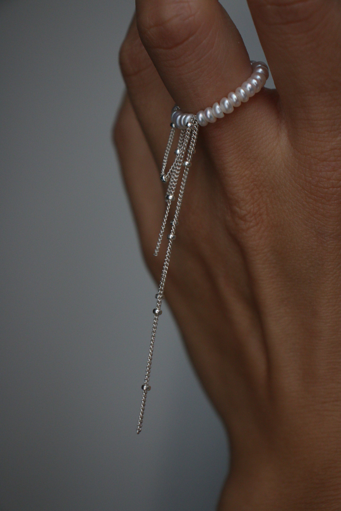 Ring with chains