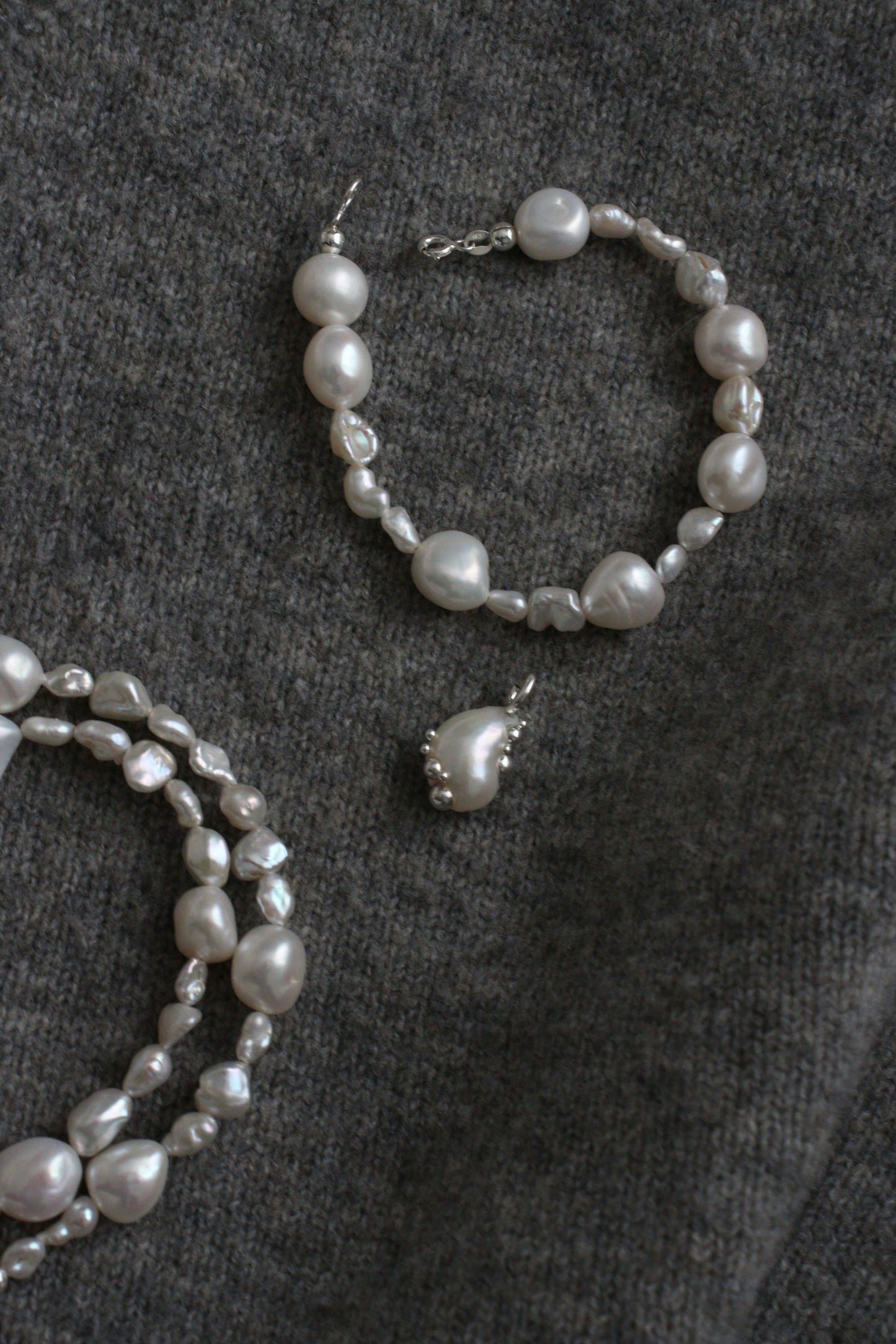 Браслет з підвісом «Grape»