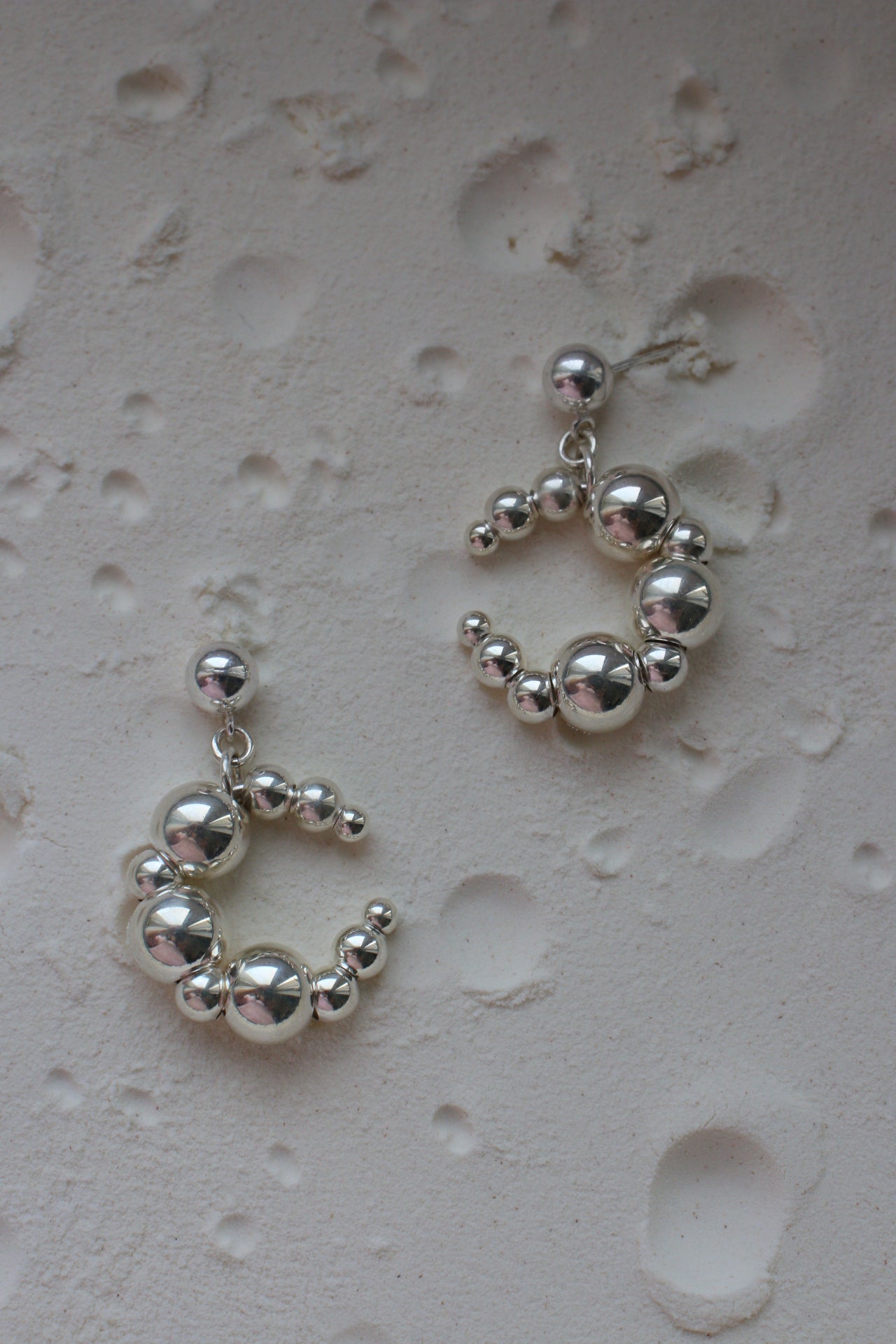 Сережки цвяшки з підвісками Luna