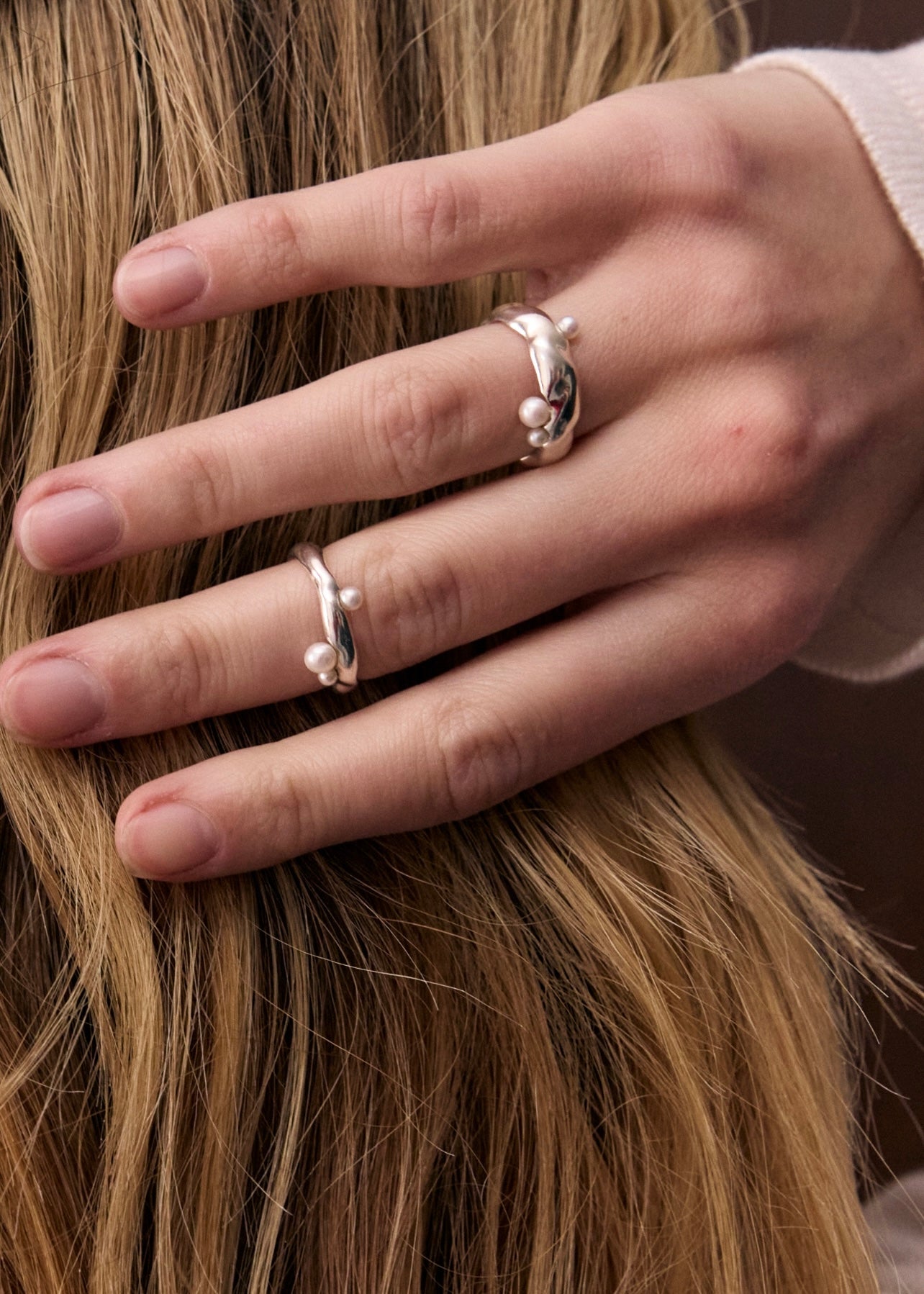 Каблучка «Тетіс» тонка з перлинами